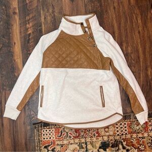 Women’s Abercrombie and Fitch asymmetrical snap up fleece sweater large